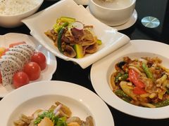 -航空港万怡酒店·万荟轩餐厅(航空港区远航路店)