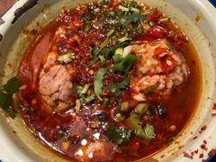 冒脑花-马路边边串串香(双井直营店)