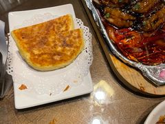 -东口码头·烧鸽子·鱼头泡饼·地方菜(金鹰悦城店)