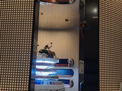 -涨巢·潮玩水疗局