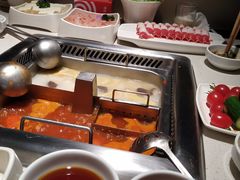 番茄锅底-海底捞火锅鲜切牛肉主题店(长寿路店)