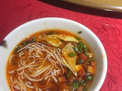 -宝鸡宴会中心艳阳天(公园路店)