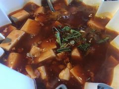 纸锅麻婆豆腐-穹六人间 people 6(岳阳路店)