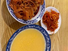 -王菊美食街·王菊面馆(总店)