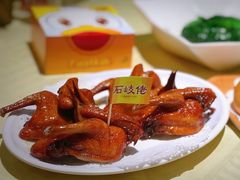 驰名石岐乳鸽-石岐佬中山菜馆(张溪店)