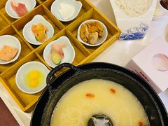 -飞虎过桥米线(翠湖店)