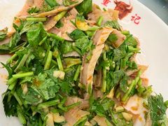 -董记牛肉(梁徐大道店)
