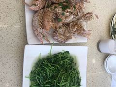 -渔中舟海鲜大排档(普陀沈家门店)