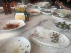 -荷塘秋月·本帮江浙菜(国权路店)