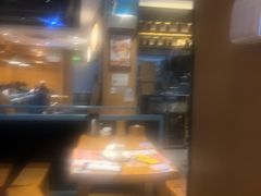 大堂-木屋烧烤(万德庄店)