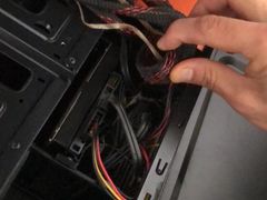 -鸿准通信科技·忠诚手机电脑维修中心(三林店)