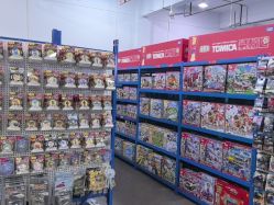 -逝水玩具折扣店