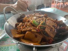 -天天向上素食餐厅(五台山店)