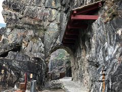 -汉中石门栈道风景区