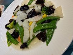 -吴记酱骨炖菜馆(西大直街店)