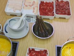 -杨老板·海鲜集市火锅·鲜切牛肉(中防万宝店)