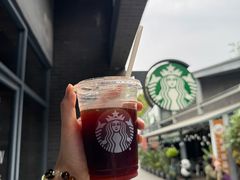 -星巴克(成都天府水街店)