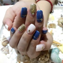 -艾尚妆·日系美甲美睫美学馆