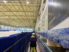 -乔波室内滑雪场