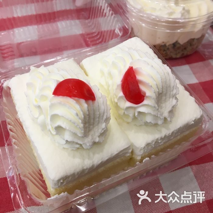 网红蛋糕店被关店_梦幻蛋糕店宝石_红宝石蛋糕店地址