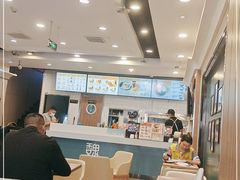 大堂-魏家凉皮(梨园店)