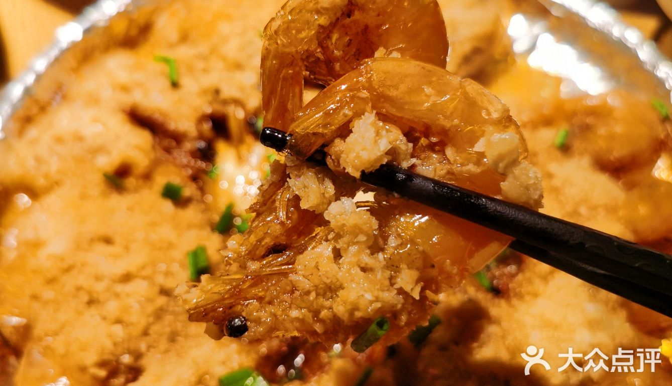 来苏式园林古典庭院里 吃地道的苏帮菜