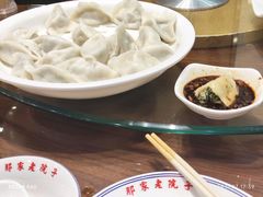 -那家老院子东北菜·饺子·小鸡炖蘑菇(艳华街店)