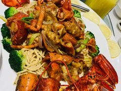 -万龙洲海鲜(大兴绿地缤纷城店)