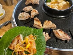 -江南猪肉商会无限续吃(弘大店)