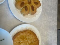 -汗腾格里·风味餐厅(新疆驻京办店)