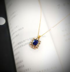 -威德钻石-克拉钻大本营(南京东路店)
