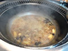 -三里屯土灶炖公鸡地锅鸡(江东店)