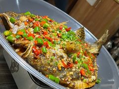 -三湘四水正宗湘菜(君峰路店)