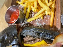 -HELLO 27 意面·沙拉·帕尼尼