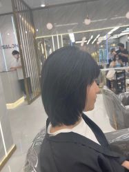 -5M HAIR SALON