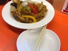 -拉面莊夢語＆中华料理八椿