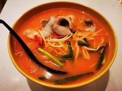 -谭仔米线(皇庭广场店)