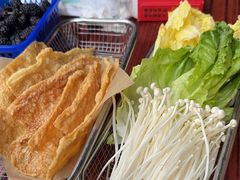 -沙胆彪炭炉牛杂煲(成都玉林店)
