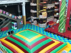 -蒙特利亲子乐园