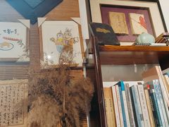 -荒岛书店(黄县路店)