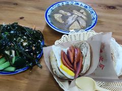 -京容合·老北京烧饼夹肉(珠江八区店)