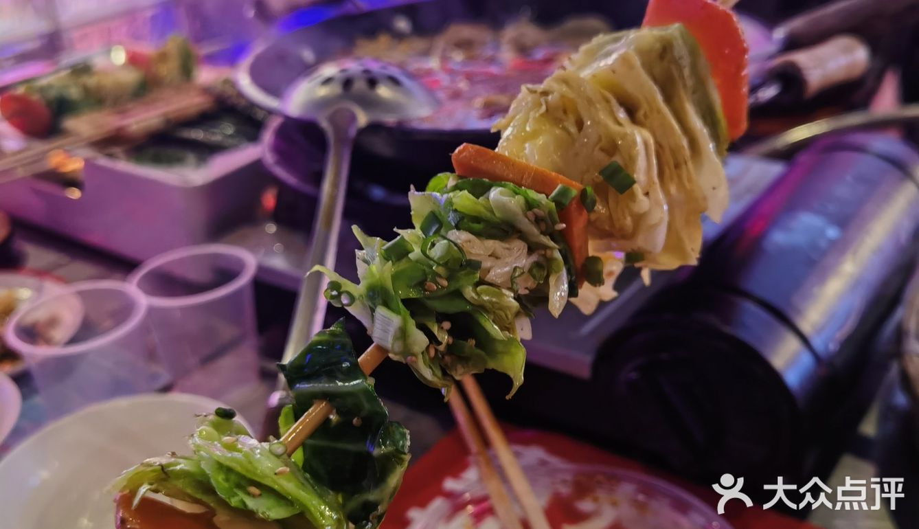 摇滚背景，我的美食日记
