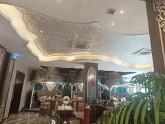 -哈啾嗨·新概念蒙餐(红星新城店)