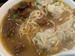 -老上海食惠裡小籠包生煎包