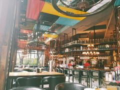 -爱啤精酿·民谣酒馆(滨江店)