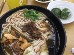 -三千粉牛肉米粉(来客茂店)