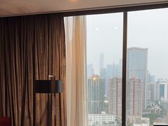 -广州天河希尔顿酒店