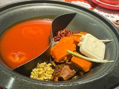 -生活如沸·顺德水牛奶火锅(大学路店)