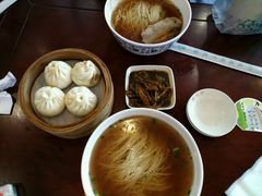 -朱鸿兴面馆(镇湖店)