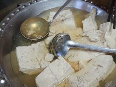 -石磨豆花家常菜·牦牛排土火锅